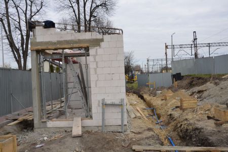 Trwa budowa rowerowni przy Centrum Przesiadkowym