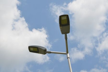 Usuwanie awarii oświetlenia  na terenie miasta