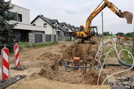 Trwa przebudowa ulicy Jastrzębiej i odcinka drogi wewnętrznej ul. Sokolskiej