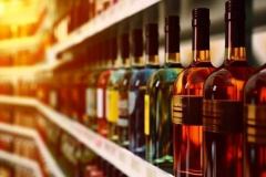 Obowiązek wniesienia opłaty za korzystanie z zezwoleń na sprzedaż napojów alkoholowych za rok 2025