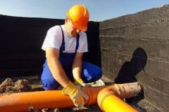 Kanalizujemy Jajosty! Burmistrz opowiada o budowie kolektora tłocznego i o planach kanalizacyjnych na 2026 rok