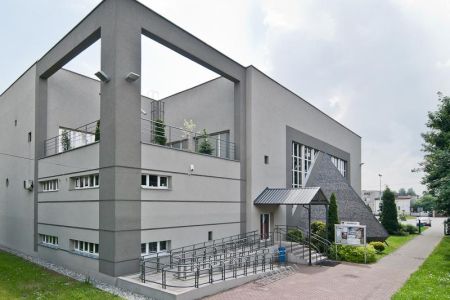 Milion złotych dla Bierunia na modernizację starobieruńskiej hali sportowej!