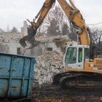 Wyburzenia pustostanu przy ul. Wawelskiej (3)