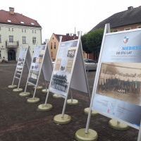 Wystawa plenerowa na 100-lecie Unii Bieruń Stary na rynku (6)