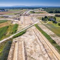 Budowa drogi S1 - Okolice Bijasowic i Zarzyny (z lotu ptaka) - 5 sierpnia 2025 (11)