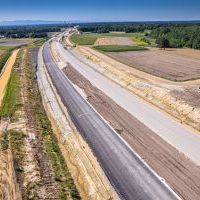 Budowa drogi S1 - Okolice Bijasowic i Zarzyny (z lotu ptaka) - 5 sierpnia 2025 (7)