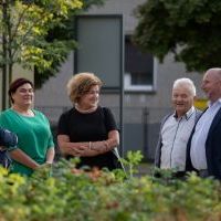 Odsłonięcie konstrukcji artystycznej na Skwerze Miast Partnerskich (12)