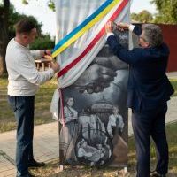 Odsłonięcie konstrukcji artystycznej na Skwerze Miast Partnerskich (3)