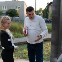 Odsłonięcie konstrukcji artystycznej na Skwerze Miast Partnerskich (7)