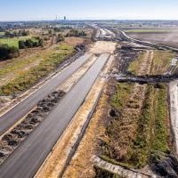Budowa drogi S1 - Kosztowy - Bieruń - 23 października 2025 (zdjęcia z lotu ptaka) (5)