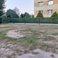 Plac na osiedlu Homera na którym powstanie zielony skwer (stan przed metamorfozą) (1)