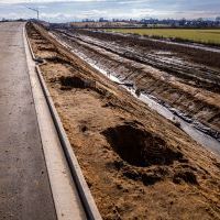 Budowa drogi S1 - Kosztowy - Bieruń - luty 2026 (zdjęcia z poziomu ziemi) (9)