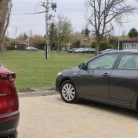 Droga wewnętrzna w ulicy Chemików po remoncie - kwiecień 2026r. (2)