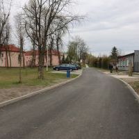 Droga wewnętrzna w ulicy Chemików po remoncie - kwiecień 2026r. (4)