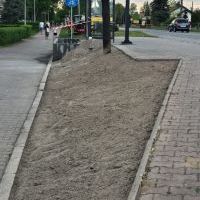 Park kieszonkowy i zielone przystanki - ruszyły prace  (4)