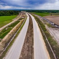Budowa drogi S1 - Kosztowy - Bieruń - maj 2026 (zdjęcia z lotu ptaka) (3)