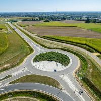 WRE ROBOTA NA PLACU BUDOWY MAGAZYNU OBRONY CYWILNEJ W Miasto Bieruń‼️A DZIŚ WMUROWANY ZOSTAŁ KAMIEŃ WĘGIELNY‼️ Jak już Wam pisaliśmy, trwa budowa powiatowo-gminnego magazynu obrony cywilnej. ???????? Nowoczesny obiekt, który powstaje w bezpośrednim sąsied