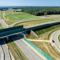 WRE ROBOTA NA PLACU BUDOWY MAGAZYNU OBRONY CYWILNEJ W Miasto Bieruń‼️A DZIŚ WMUROWANY ZOSTAŁ KAMIEŃ WĘGIELNY‼️ Jak już Wam pisaliśmy, trwa budowa powiatowo-gminnego magazynu obrony cywilnej. ???????? Nowoczesny obiekt, który powstaje w bezpośrednim sąsied