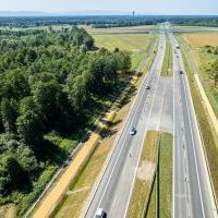 WRE ROBOTA NA PLACU BUDOWY MAGAZYNU OBRONY CYWILNEJ W Miasto Bieruń‼️A DZIŚ WMUROWANY ZOSTAŁ KAMIEŃ WĘGIELNY‼️ Jak już Wam pisaliśmy, trwa budowa powiatowo-gminnego magazynu obrony cywilnej. ???????? Nowoczesny obiekt, który powstaje w bezpośrednim sąsied