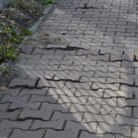 Budowa nowego chodnika na Cmentarzu Komunalnym
