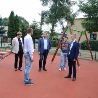 Nowy plac zabaw na ulicy Solidarności