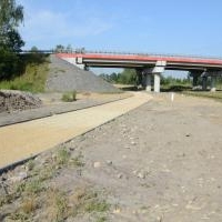 Trwa budowa drogi rowerowej po starym śladzie ulicy Wylotowej