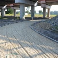 Trwa budowa drogi rowerowej po starym śladzie ulicy Wylotowej