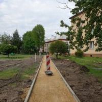 Chodnik na Chemików - pierwszy tydzień prac