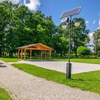 Wiato-scena w Arboretum