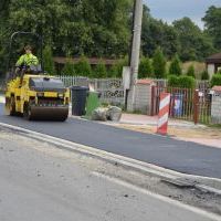 Trwa budowa chodnika wraz z oświetleniem na Wita - 18 września