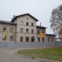 Roboty rozbiórkowe przy budynku dworca