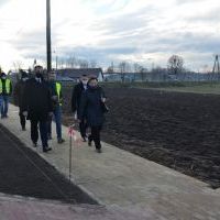 Wzdłuż ulicy Pszennej powstał chodnik i oświetlenie LED