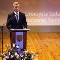 Gala z okazji 30-lecia Odrodzonej Samorządności Bierunia (10)