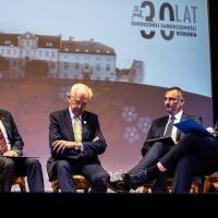 Gala z okazji 30-lecia Odrodzonej Samorządności Bierunia (6)