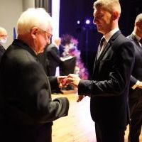 Gala z okazji 30-lecia Odrodzonej Samorządności Bierunia (10)