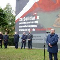 Odsłonięcie muralu (3)
