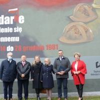 Odsłonięcie muralu (4)