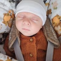 Nowonarodzeni (2)