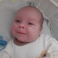 Nowonarodzeni (4)