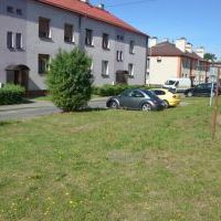 Miejsca parkingowe przed remontem (3)