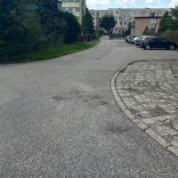 Droga osiedlowa na Homera przed przebudową (3)