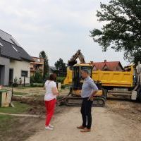 Budowa kanalizacji w Ścierniach - sierpień 2023 (3)