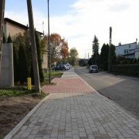 Droga osiedlowa na Homera po przebudowie - listopad 2023 (2)