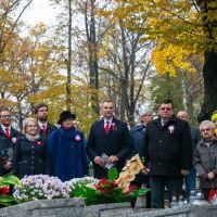 Spacer historyczny - cmentarz za 