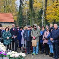 Spacer historyczny - cmentarz za 