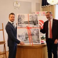 Wernisaż wystawy ZAKOCHAJ SIĘ W BIERUNIU (6)